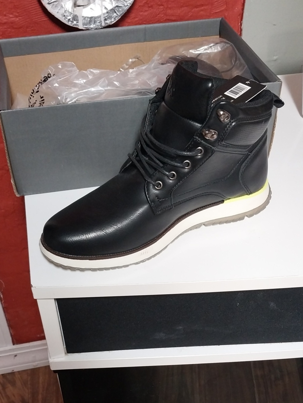 Men's Black High-Top Casual Boot